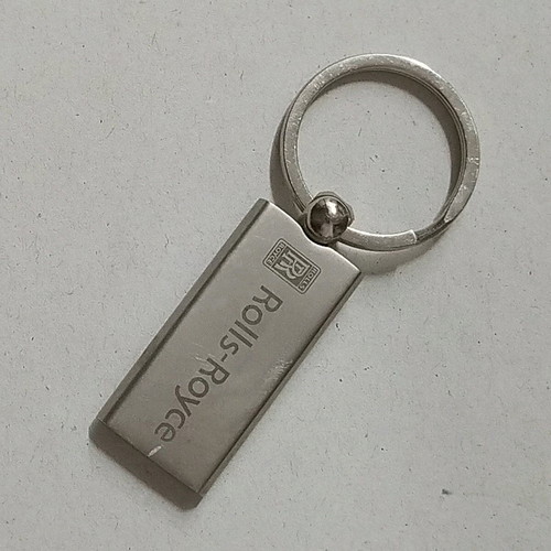 Rolls-Royce keychain like new, silver with pearl finish