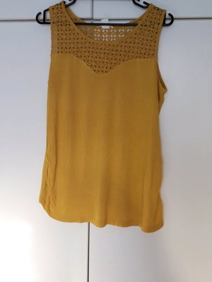 Mustard blouse with lace like new, H&M size M