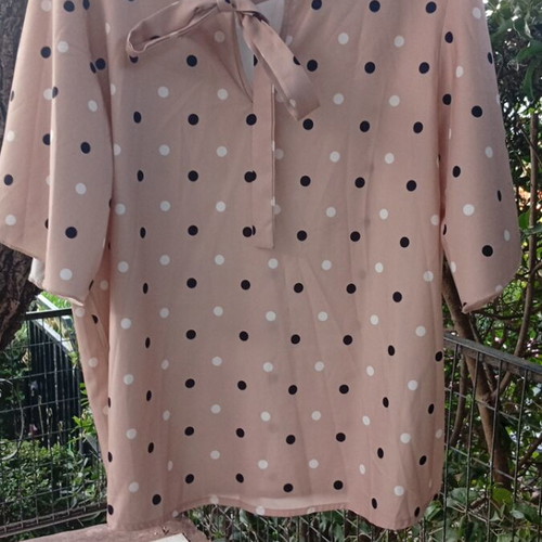 Summer blouse size XL like new