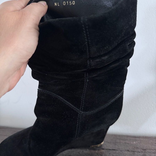 Louis Vuitton black platform boots like new, size 37