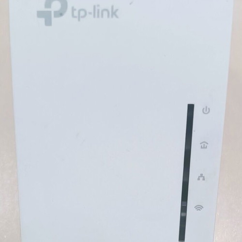 TP-LINK AV600 Powerline Extender TL-WPA4220 used with TL-PA4020P master