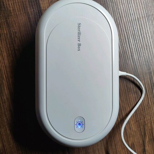 Mobile device sterilizer like new with type C cable and fragrance