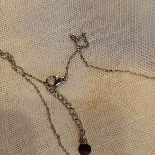 Steel necklace with crystals like new, gift box included