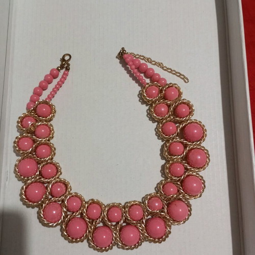 Necklace impressive used, pink and gold, in excellent condition