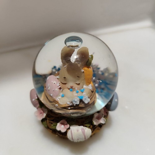 Easter Mini Snow Globe with Bunny like new
