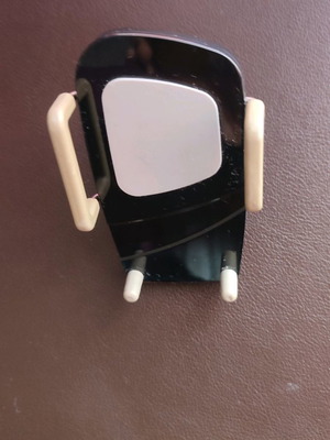 Car phone holder used with adjustable hooks
