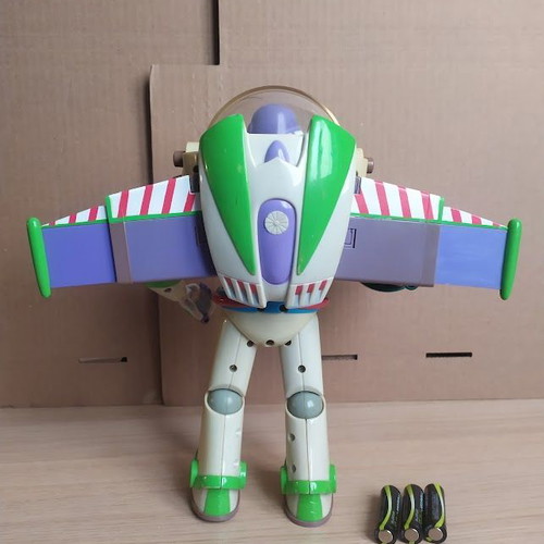 Buzz Lightyear figure 30 cm used with voice and launching missiles