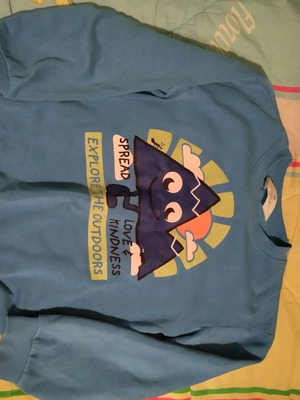Children's blue H&M sweatshirt like new for boys