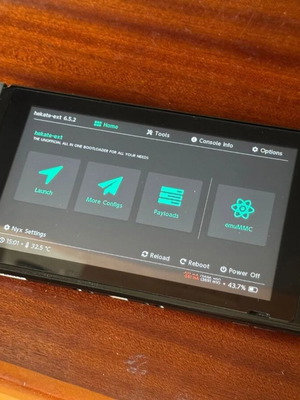 Nintendo Switch μεταχειρισμένο, Pokemon τσιπαρισμένο, dock, φορτιστής Xiaomi, 256GB