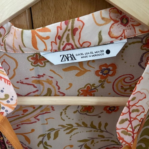 Zara shirt XL colorful, like new