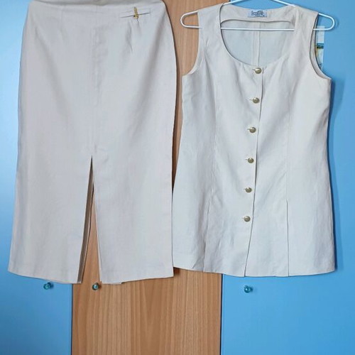 Lucifair beige skirt and blouse set like new, size 46