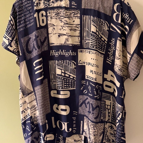 Jobis women's shirt like new, short sleeves, dark blue and white print