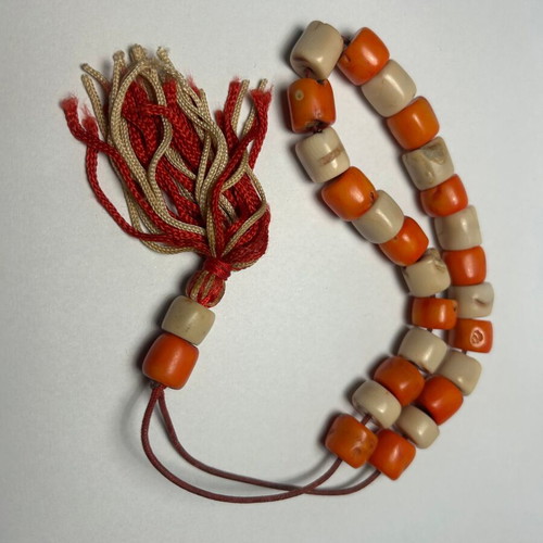 Worry beads made of genuine coral like new