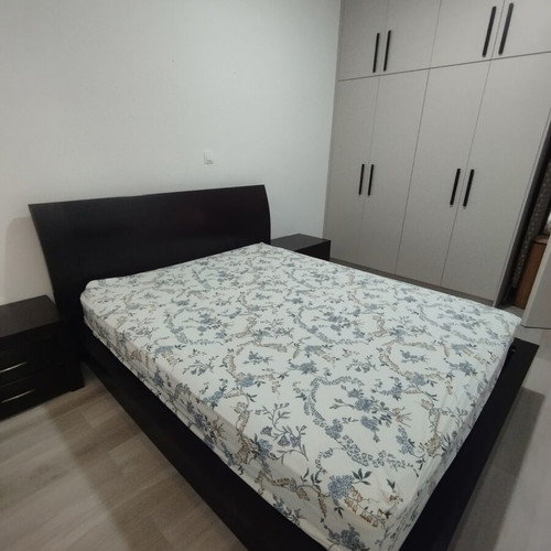 Wooden bedroom set with bed 160x200 and nightstands like new