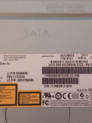 SATA Hitachi - LG CD Rewriter/DVD - ROM Drive Model GH70N като нов