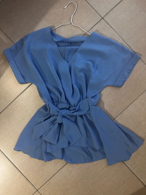 Asymmetric blouse like new, blue, one size