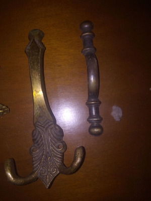 Bronze furniture knobs like new
