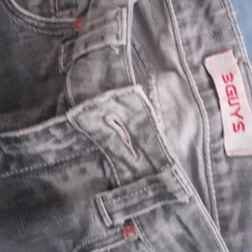 3Guys denim jeans new, grey with embroidered details, size S