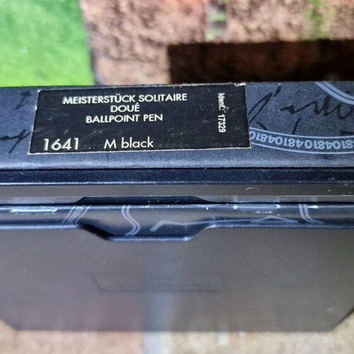 Original Montblanc Meisterstuck box used for Solitaire Doue
