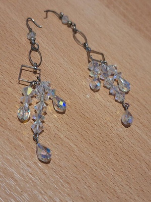 Crystal earrings new, length 8 centimeters