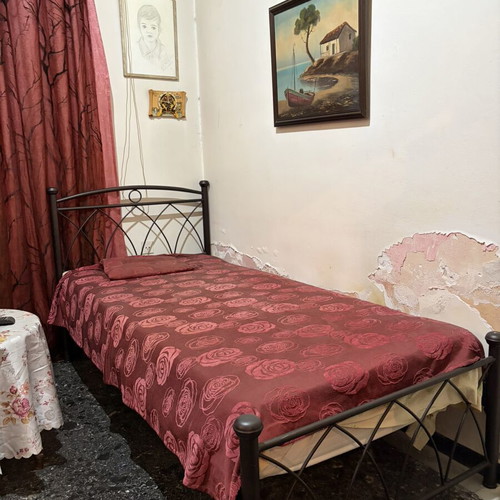 Metal single bed frame 90x200 cm, no mattress