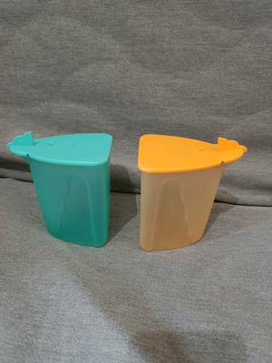 Σετ Tupperware ζαχαριέρα και γαλατιέρα σε άριστη κατάσταση