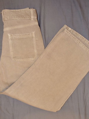 Zara high-waist beige jeans, size 32