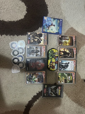 PSP console with 17 games and themed case, plus PS4 Prince of Persia game
