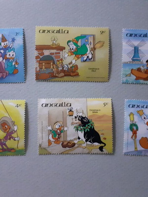 Disney Celebrates with Christmas Around the World Stamp Set 6 Mint