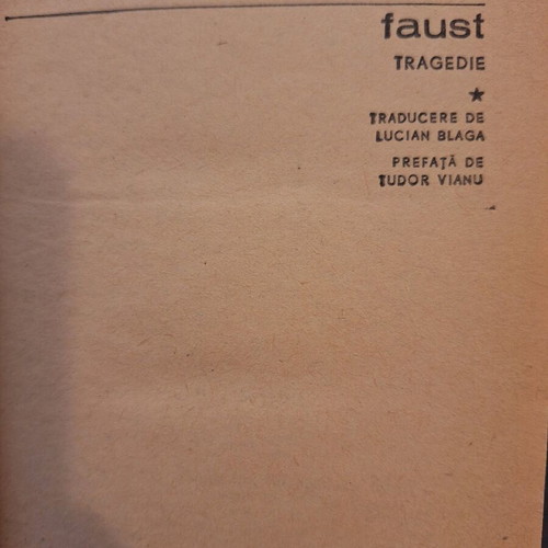 Faust two-volume foreign language book like new, 1968 edition
