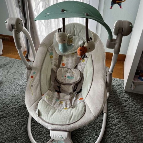 Electric baby rocker