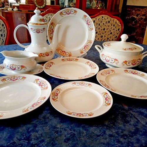 Vintage Seltmann Weiden dinnerware set, 8 pieces