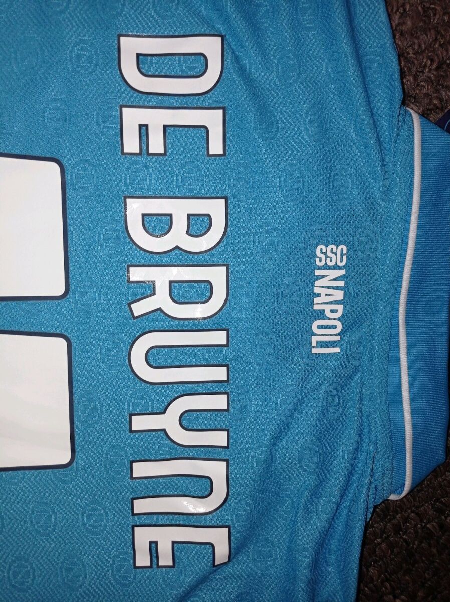 SSC Napoli Player Jersey EA7 Kevin De… - € 43,50 - Vendora.bg