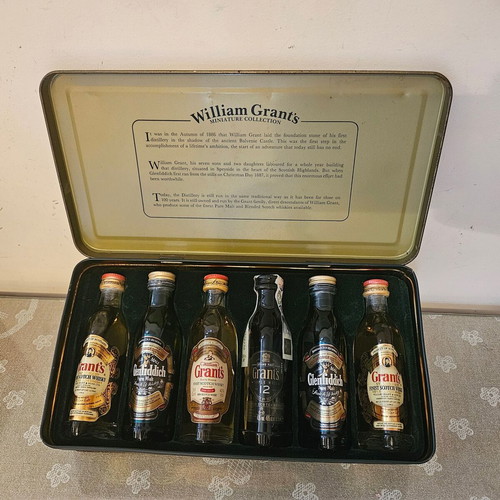 William Grant's vintage metal box for miniatures used