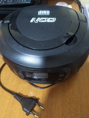 Φορητό Radio-cd NOD Intro RCP-001 με USB, MP3, AUX, σαν καινούργιο