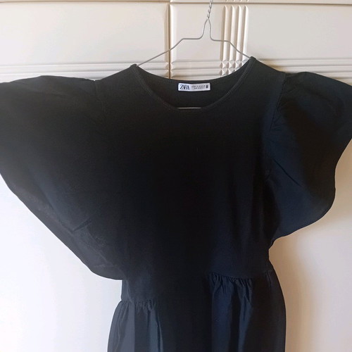 ZARA Black Dress Medium Like New With Unique Sleeve
