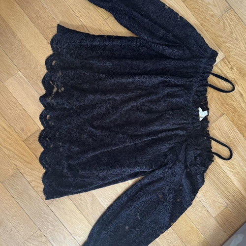 Velvet blouse with sleeves and buttons, new, black, size M