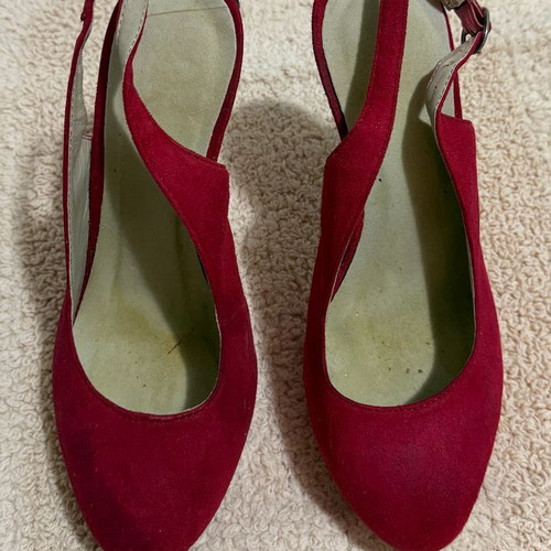 Red high-heeled shoes with strap used, size 39