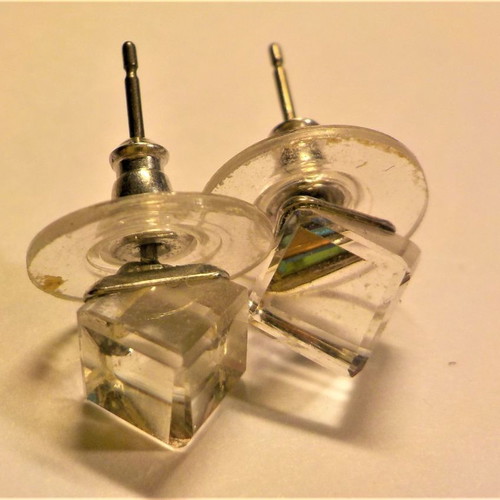 Cube earrings transparent, 5 mm side length