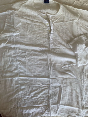 White cotton Saral Art of India shirt like new, size L
