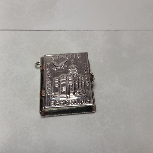 Amulet used