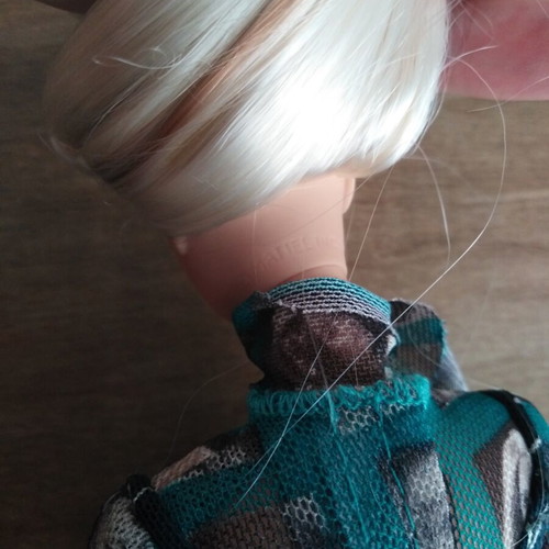 Barbie Hollywood Nails 1999 Mattel like new with original clothes and accessories
