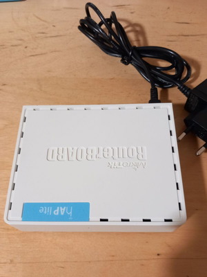 MikroTik RB941-2nD hAP lite Access Point σαν καινούργιο