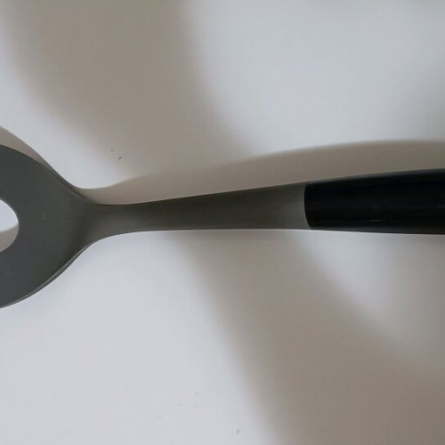 Kitchen spatula like new in very good condition