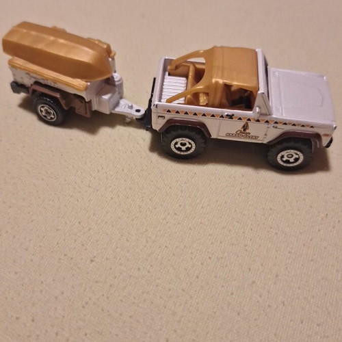 1972 Ford Bronco 4x4 with Trailer Diecast Model like new