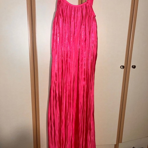 Fuchsia maxi dress used, backless for wedding