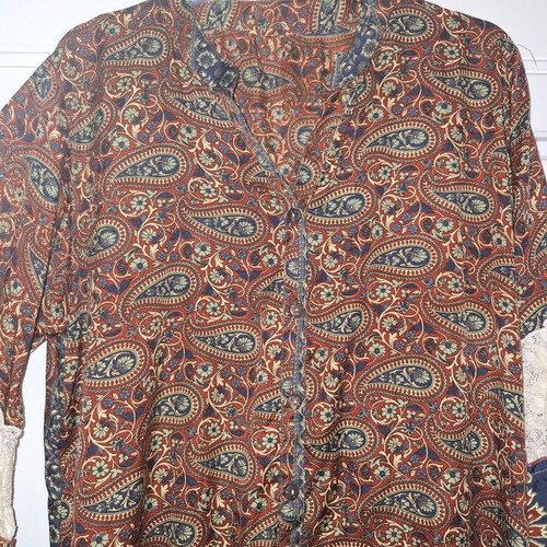 Lachouri dress with lace trim and buttons, like new, size L
