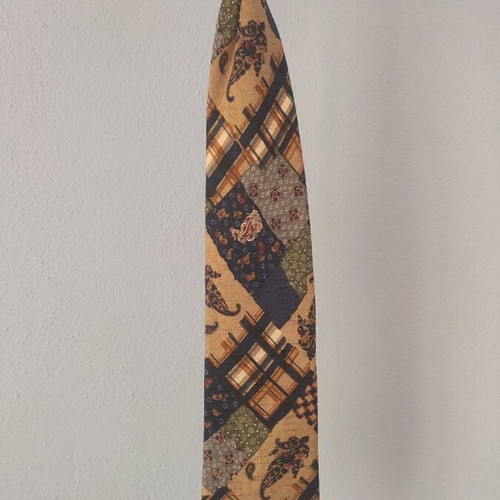 Vincenzo Ferreri silk vintage tie handmade, like new