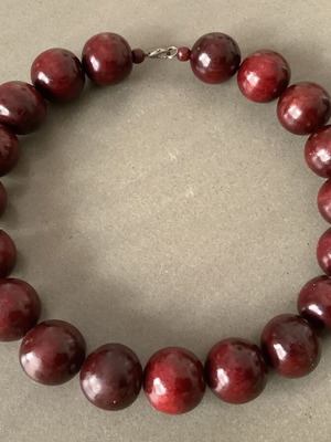 Cherry wood necklace new, 42 cm length, burgundy-brown