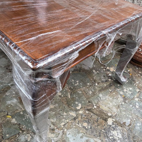 Dining table solid cherry wood like new, polished with extension leaves